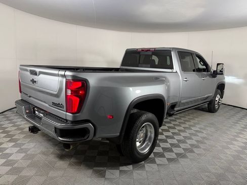 Used 2024 Chevrolet Silverado 3500 High Country w/ Technology Package AWD/4WD image 13
