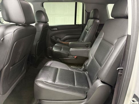 Used 2015 Chevrolet Suburban LTZ AWD/4WD image 32