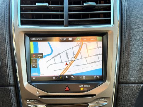 Used 2014 Lincoln MKX AWD w/ Equipment Group 102A image 59