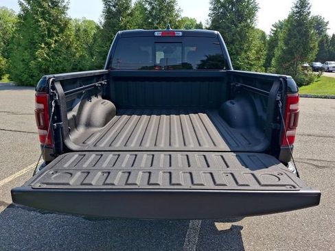 Used 2023 RAM 1500 Laramie AWD/4WD image 29