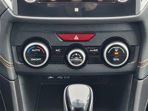 Certified 2023 Subaru Crosstrek 2.5i Limited w/ Moonroof Package image 22