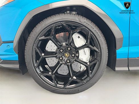 Used 2024 Lamborghini Urus Performante AWD/4WD image 59