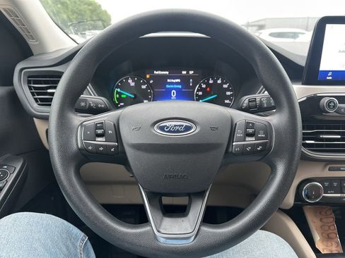 Used 2022 Ford Escape SE AWD/4WD image 8