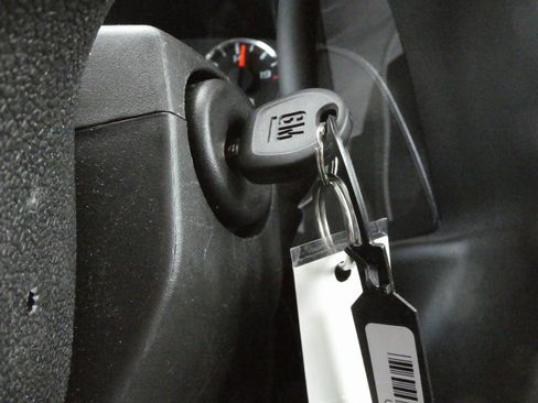 Used 2024 Chevrolet Express 2500 w/ Driver Convenience Package image 9