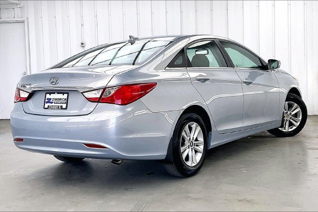 Used 2013 Hyundai Sonata GLS w/ Popular Equipment Pkg FWD image 12