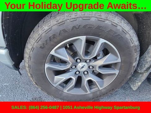 Used 2021 Chevrolet Silverado 1500 RST image 14