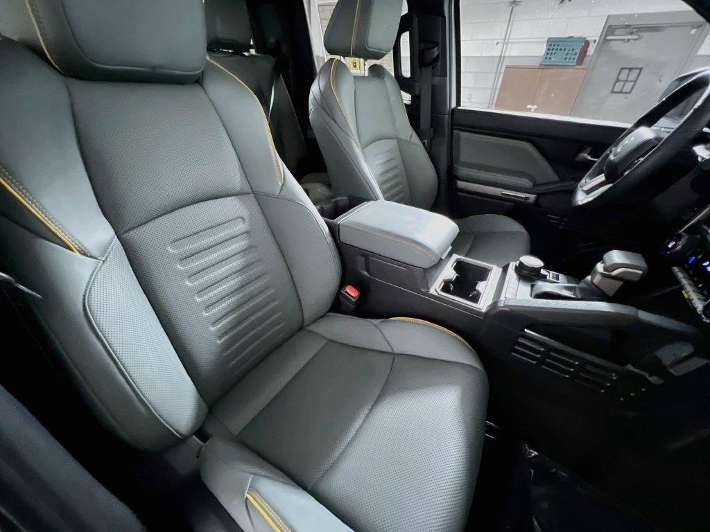 Used 2025 Toyota Tacoma 4x4 Double Cab Hybrid image 27