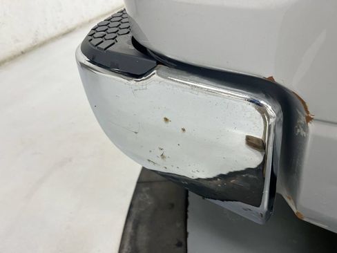 Used 2014 RAM 1500 Laramie AWD/4WD image 30