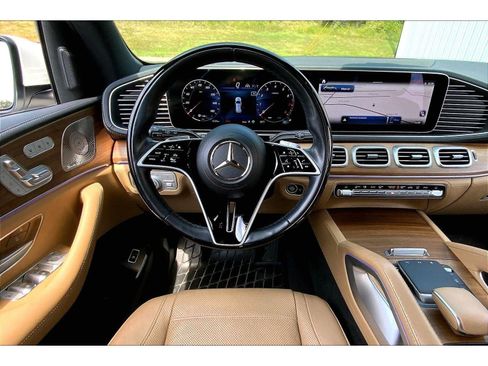 Used 2024 Mercedes-Benz GLE 350 4MATIC image 5