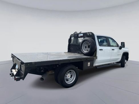 Used 2024 Chevrolet Silverado 3500 W/T w/ Snow Plow Prep Package image 4