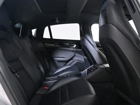 Certified 2021 Porsche Panamera image 19
