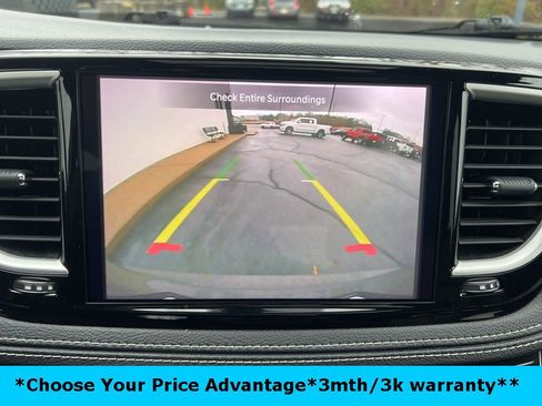 Certified 2022 Chrysler Pacifica Touring-L w/ S Appearance Package image 89