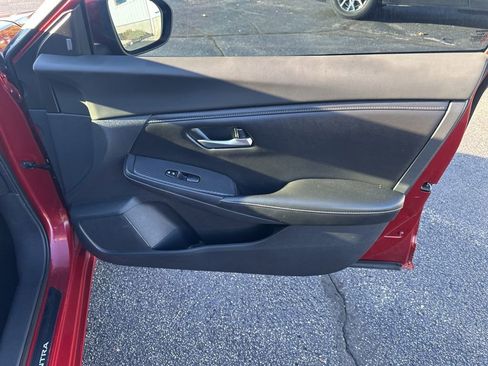 Used 2021 Nissan Sentra SV image 34