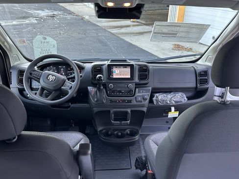 New 2026 RAM ProMaster 2500 w/ Convenience Group image 15