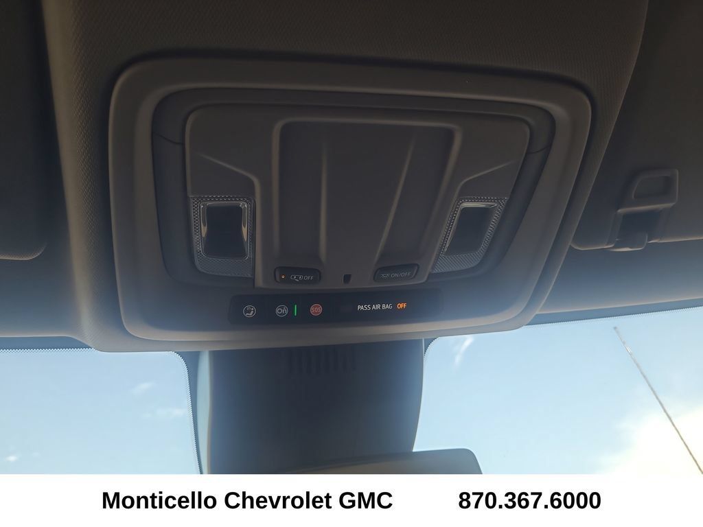 Used 2024 Chevrolet Silverado 1500 Custom AWD/4WD image 25