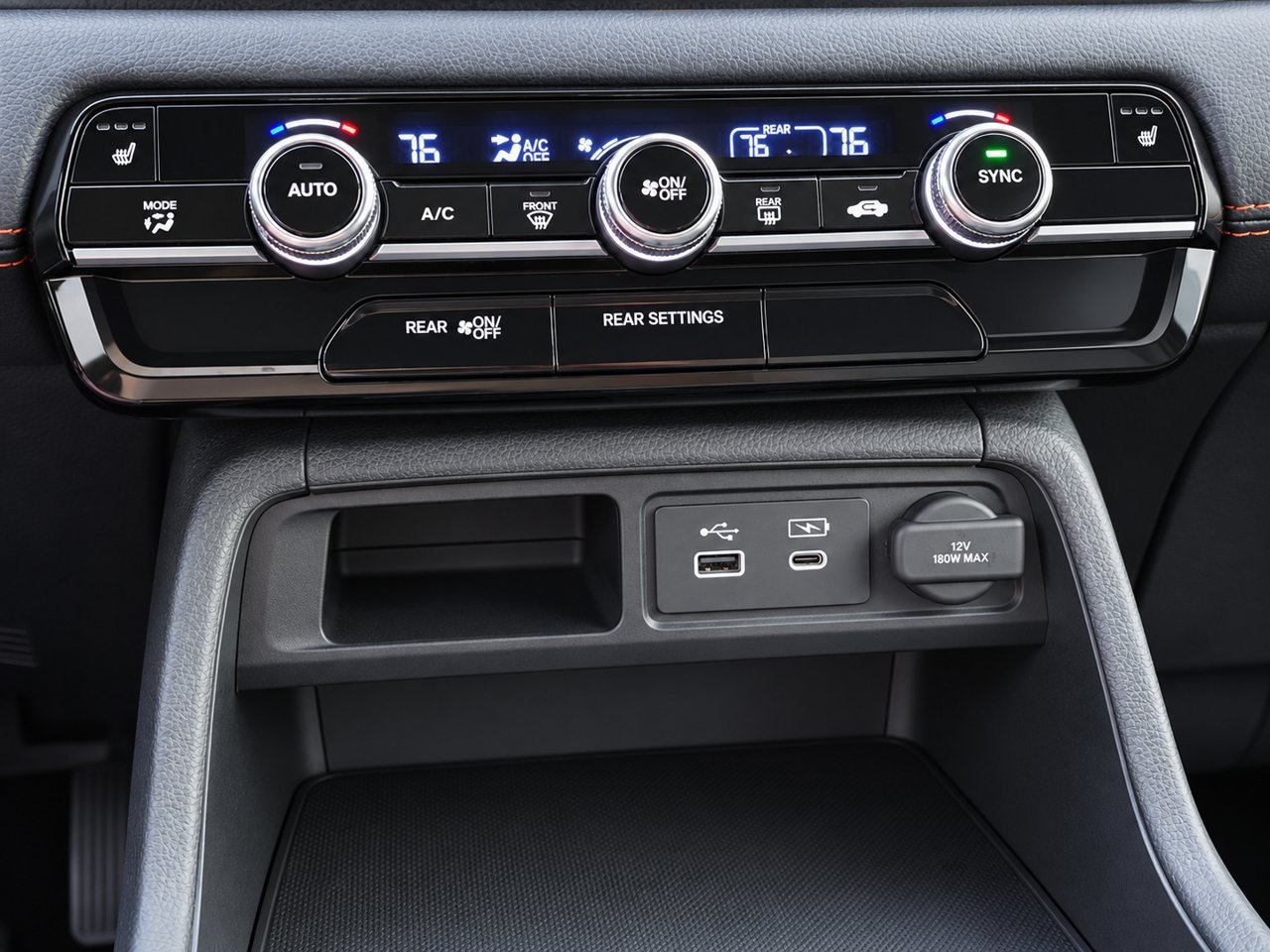 Used 2025 Honda Pilot Sport image 16