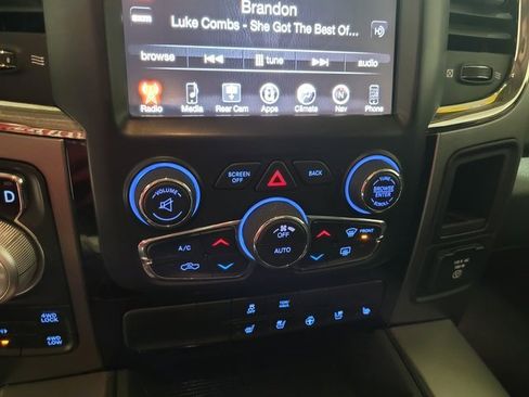 Used 2016 RAM 1500 Sport w/ Black Ram 1500 Sport Group image 40