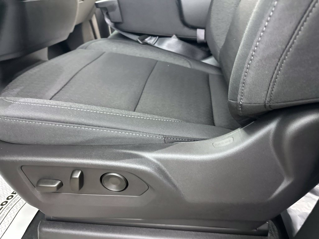 New 2026 Chevrolet Silverado 1500 RST AWD/4WD image 32