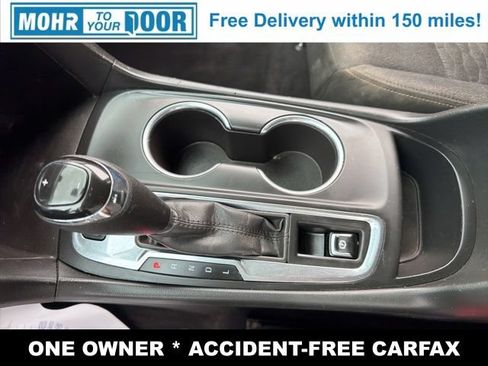 Used 2020 Chevrolet Equinox LT AWD/4WD image 19