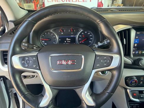 Used 2024 GMC Terrain SLT AWD/4WD image 36
