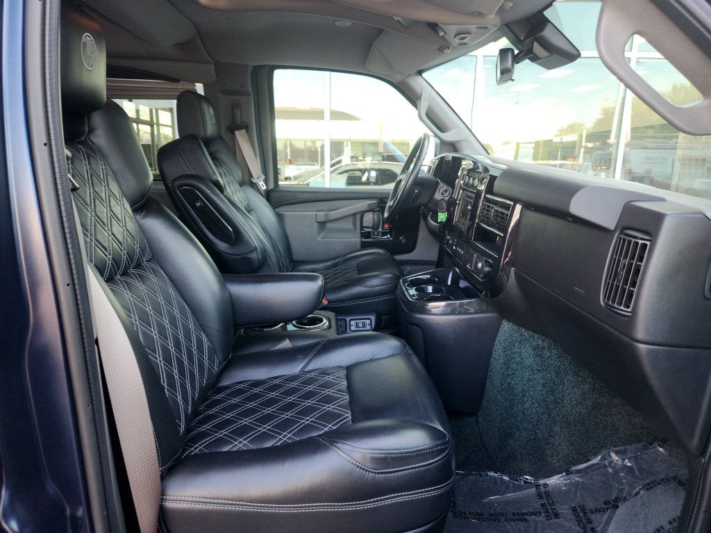 Used 2021 Chevrolet Express 2500 Extended w/ Enhanced Convenience Package RWD image 38