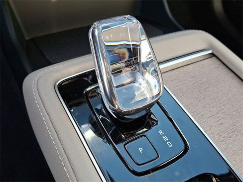 New 2026 Volvo XC90 B6 Plus w/ Protection Package Premier image 10