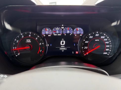 Used 2020 Chevrolet Camaro SS RWD image 19