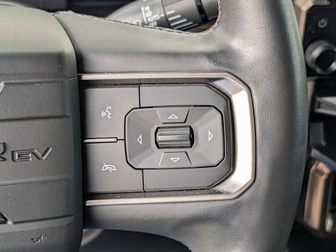 Used 2025 GMC Hummer EV 2X w/ LPO, Sport Package image 22