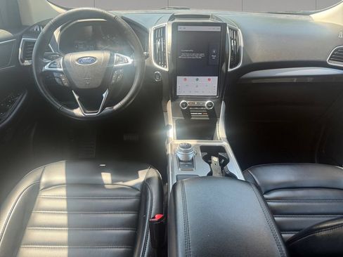 Used 2024 Ford Edge SEL AWD/4WD image 12