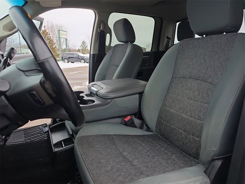 Used 2018 RAM 2500 Big Horn w/ Harvest Edition image 14