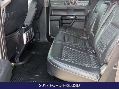 Used 2017 Ford F250 Lariat w/ Lariat Ultimate Package AWD/4WD image 16