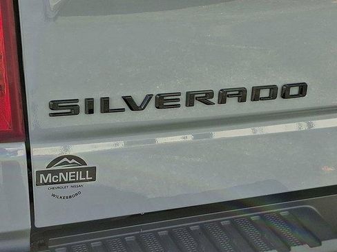 Used 2024 Chevrolet Silverado 1500 Custom w/ Turbomax Blackout Package image 30