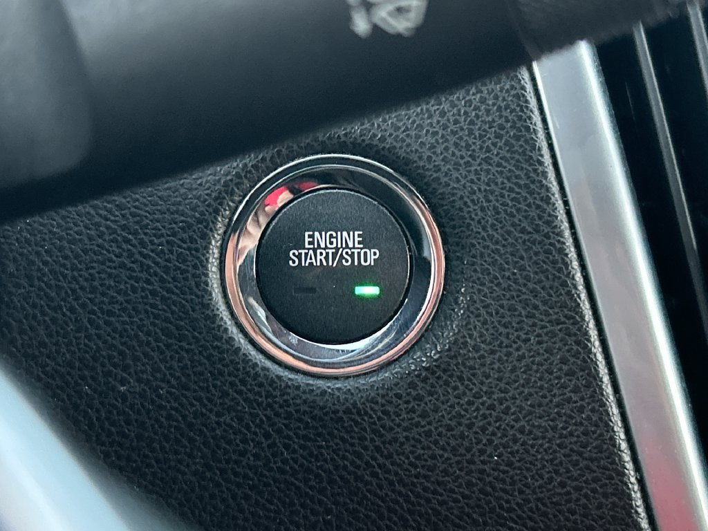 Used 2013 Cadillac SRX Luxury AWD/4WD image 19
