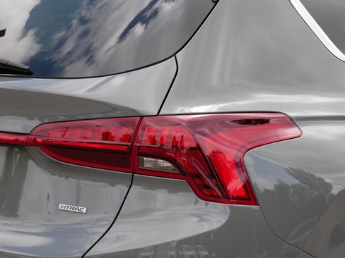 Used 2022 Hyundai Santa Fe SEL w/ Winter Weather Package AWD/4WD image 17