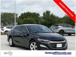 Used 2021 Chevrolet Malibu LS FWD video 1