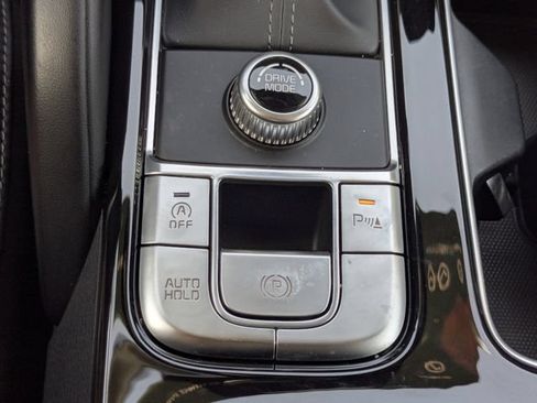 Certified 2024 Kia Telluride S w/ S Sunroof Package FWD image 33