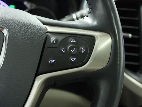 Used 2022 GMC Acadia Denali w/ Denali Technology Package image 22