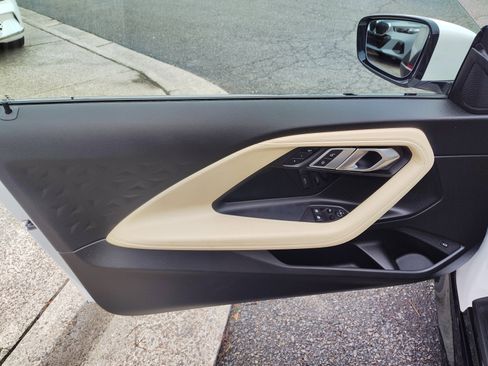 Used 2023 BMW 230i xDrive Coupe w/ Premium Package image 22