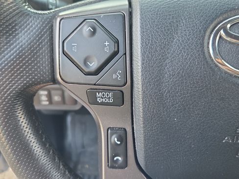 Used 2019 Toyota Tacoma 4x4 Double Cab image 24