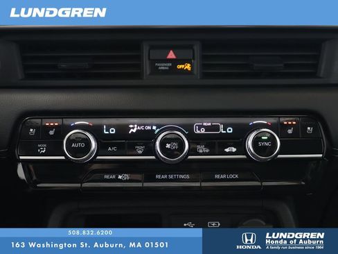 Used 2023 Honda Pilot Elite image 30