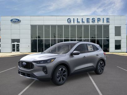 New 2025 Ford Escape Platinum w/ Class II Trailer Tow Package