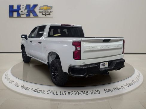 Used 2022 Chevrolet Silverado 1500 Custom Trail Boss w/ Safety Confidence Package AWD/4WD image 4