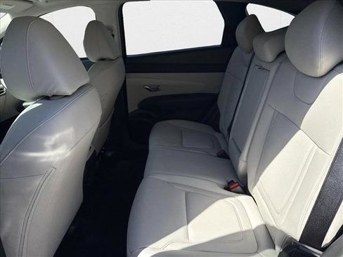 New 2025 Hyundai Tucson SEL image 16