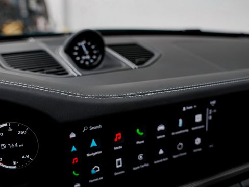 Used 2024 Porsche 911 Dakar image 14