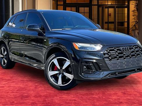 Used 2024 Audi Q5 2.0T Premium Plus AWD/4WD image 2