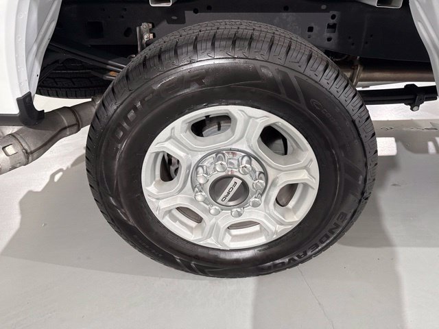 Used 2025 Ford F250 XLT AWD/4WD image 9