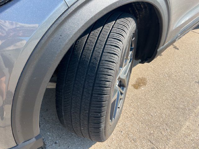 Used 2025 Ford Explorer ST w/ Sun And Sound Package AWD/4WD image 19