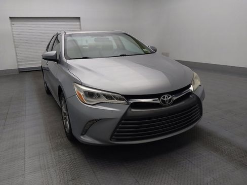 Used 2015 Toyota Camry XLE image 14