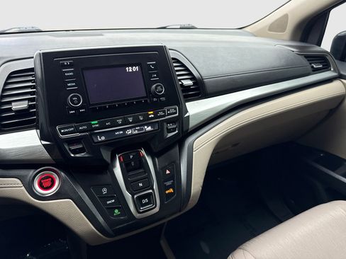 Used 2020 Honda Odyssey LX image 24