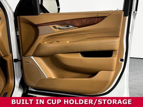 Used 2016 Cadillac Escalade ESV Platinum AWD/4WD image 28